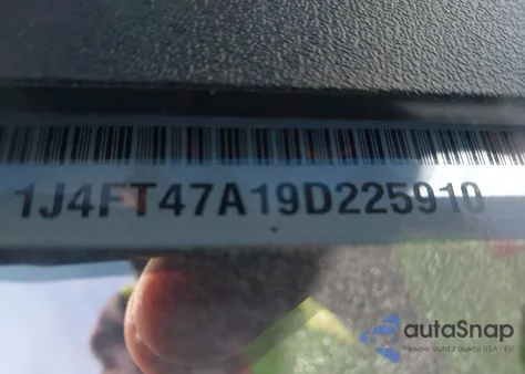 2009 Jeep Compass Sport from USA, damaged, VIN 1J4FT47A19D225910